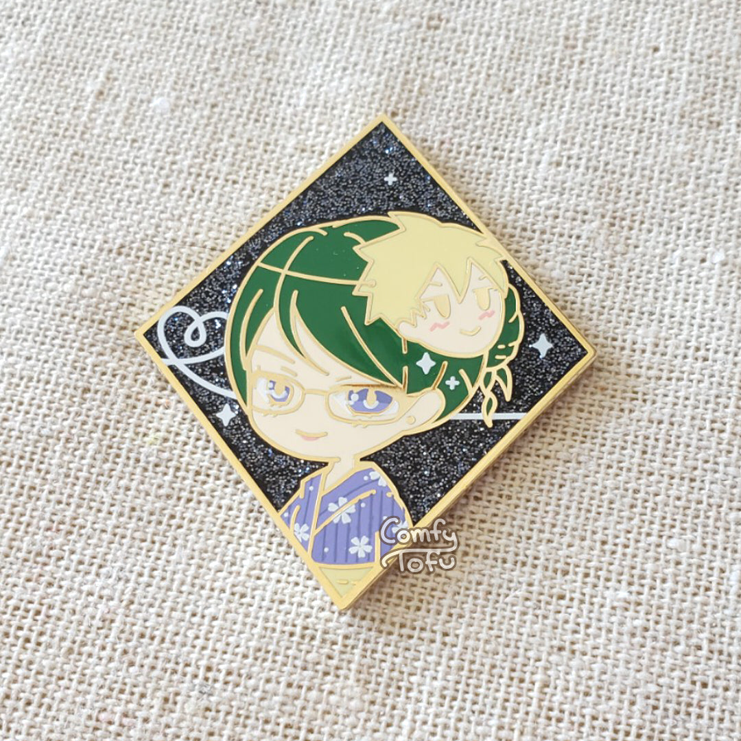 Cosplay Otaku Pin